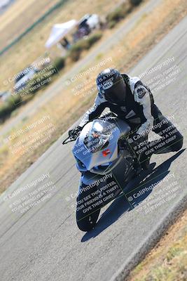 media/Oct-15-2023-TrackXperience (Sun) [[85198ff50b]]/Group 3/session 4 turn 3/